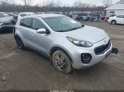 KNDPMCAC6J7349816 2018 KIA SPORTAGE
