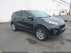 KNDPMCAC6J7381228 2018 KIA SPORTAGE
