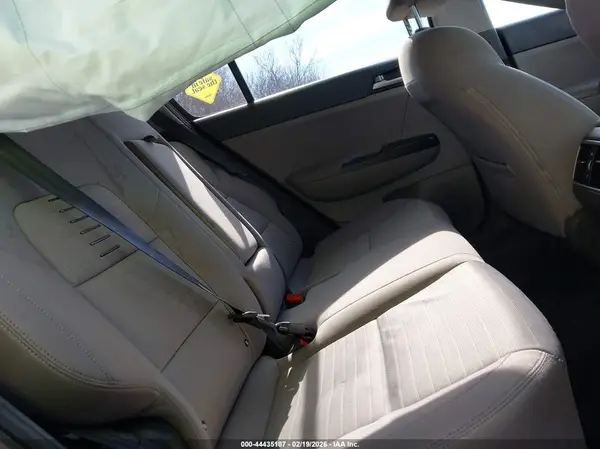 KNDPMCAC6J7389751 2018 KIA SPORTAGE - Image 8