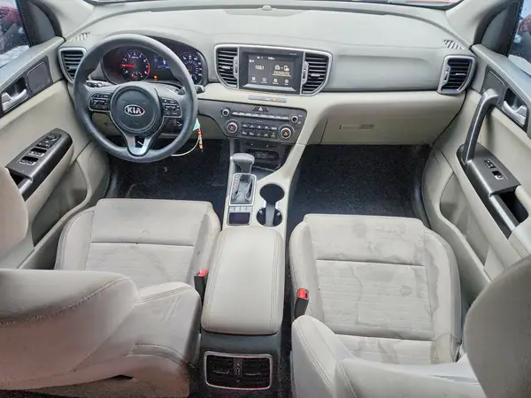 KNDPMCAC6J7393041 2018 KIA SPORTAGE - Image 8