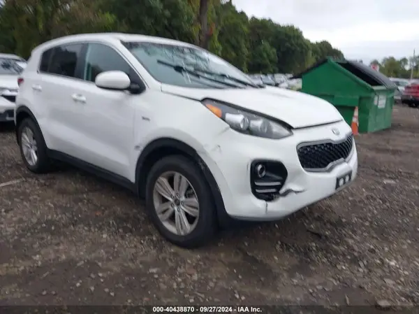 KNDPMCAC6J7397669 2018 KIA SPORTAGE - Image 1