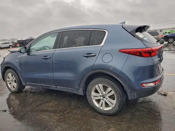 KNDPMCAC6J7424160 2018 KIA SPORTAGE - Image 2