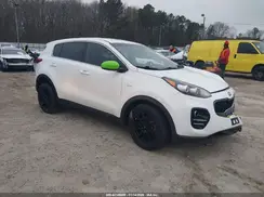 KNDPMCAC6J7430573 2018 KIA SPORTAGE