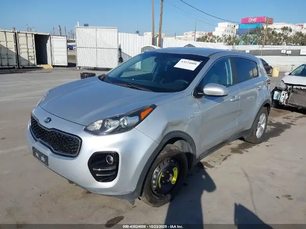 KNDPMCAC6J7443212 2018 KIA SPORTAGE - Image 2
