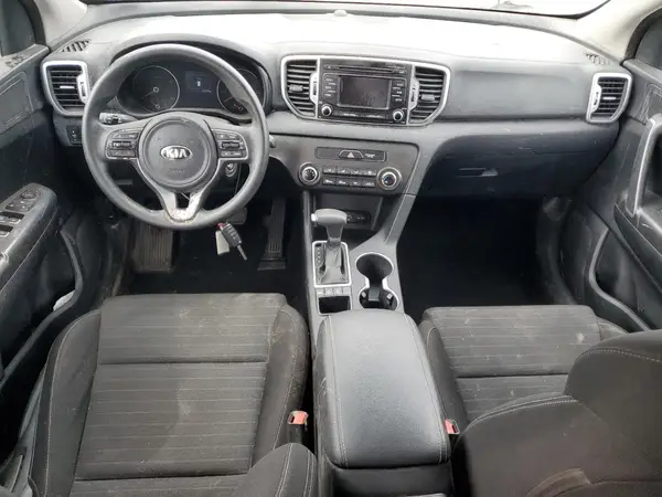 KNDPMCAC6J7443470 2018 KIA SPORTAGE - Image 8