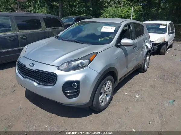 KNDPMCAC6J7444943 2018 KIA SPORTAGE - Image 2