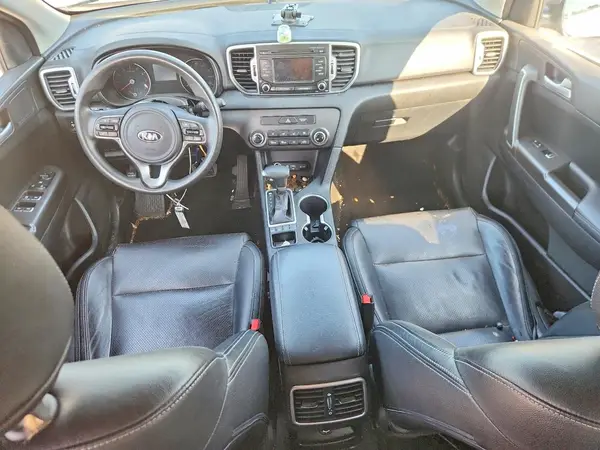 KNDPMCAC6J7448099 2018 KIA SPORTAGE - Image 8