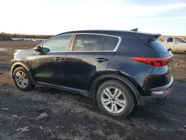KNDPMCAC6J7450015 2018 KIA SPORTAGE - Image 2