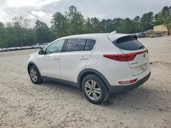 KNDPMCAC6J7451309 2018 KIA SPORTAGE - Image 2