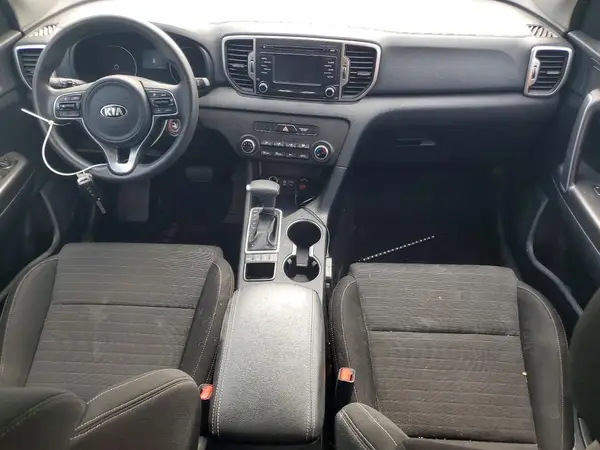 KNDPMCAC6J7451309 2018 KIA SPORTAGE - Image 8
