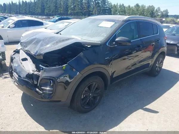 KNDPMCAC6J7462438 2018 KIA SPORTAGE - Image 2