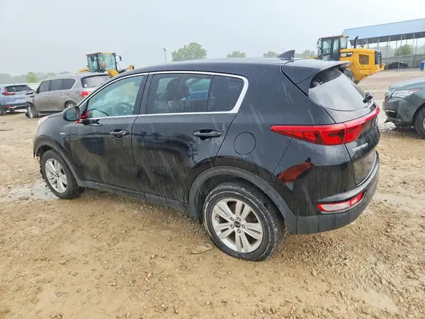 KNDPMCAC6J7463315 2018 KIA SPORTAGE - Image 2