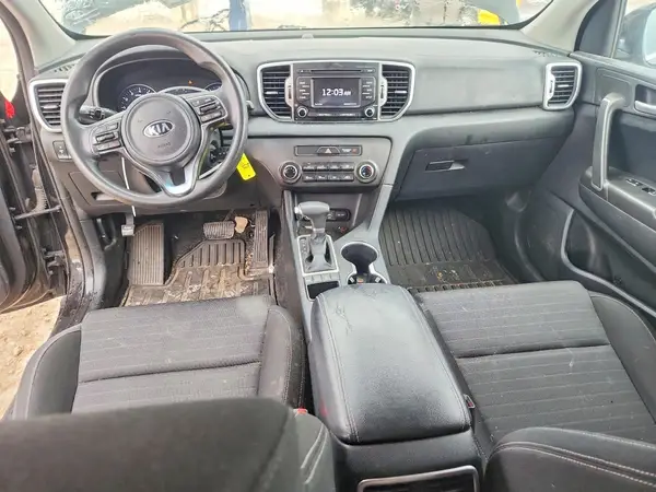 KNDPMCAC6J7463315 2018 KIA SPORTAGE - Image 8