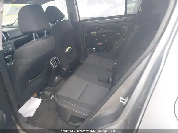 KNDPMCAC6K7495053 2019 KIA SPORTAGE - Image 8