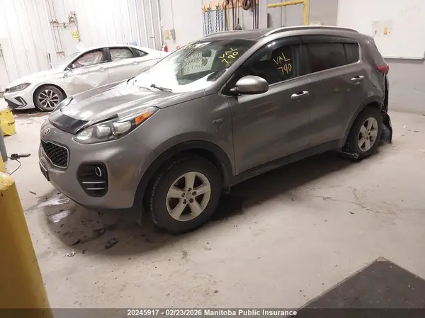 KNDPMCAC6K7497305 2019 KIA SPORTAGE - Image 2