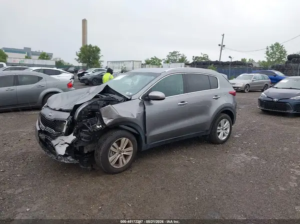 KNDPMCAC6K7501126 2019 KIA SPORTAGE - Image 2