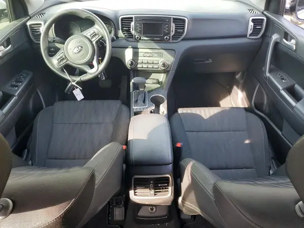 KNDPMCAC6K7508108 2019 KIA SPORTAGE - Image 8