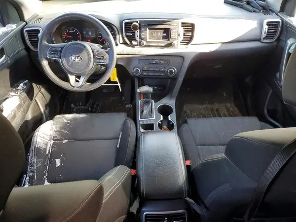 KNDPMCAC6K7508285 2019 KIA SPORTAGE - Image 8