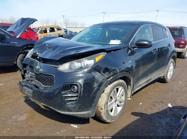 KNDPMCAC6K7550214 2019 KIA SPORTAGE - Image 2