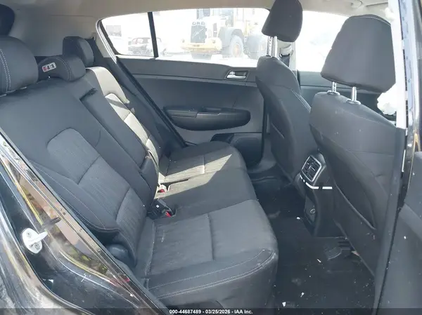 KNDPMCAC6K7550214 2019 KIA SPORTAGE - Image 8