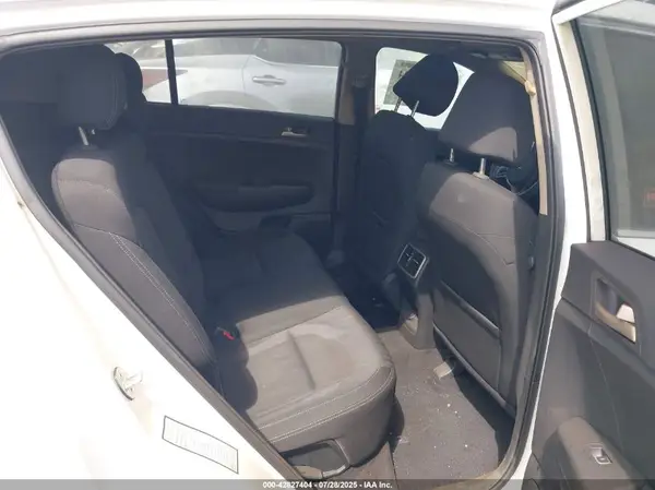KNDPMCAC6K7560919 2019 KIA SPORTAGE - Image 8