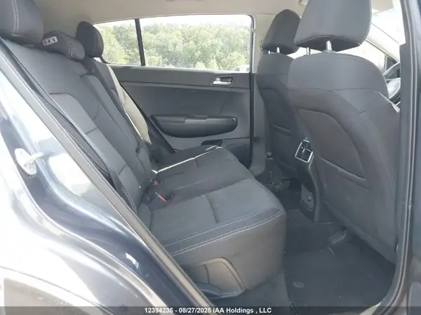 KNDPMCAC6K7563979 2019 KIA SPORTAGE - Image 8