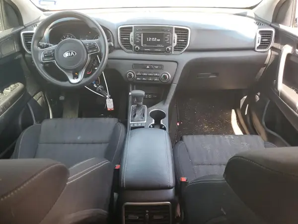 KNDPMCAC6K7574545 2019 KIA SPORTAGE - Image 8