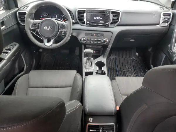 KNDPMCAC6K7580152 2019 KIA SPORTAGE - Image 8