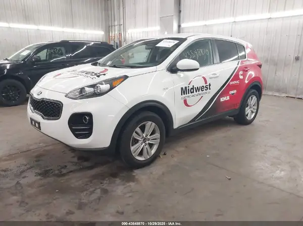 KNDPMCAC6K7581429 2019 KIA SPORTAGE - Image 2