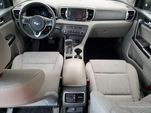 KNDPMCAC6K7587814 2019 KIA SPORTAGE - Image 8