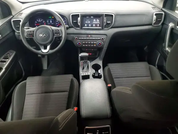 KNDPMCAC6K7597212 2019 KIA SPORTAGE - Image 8
