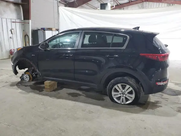 KNDPMCAC6K7599509 2019 KIA SPORTAGE - Image 2