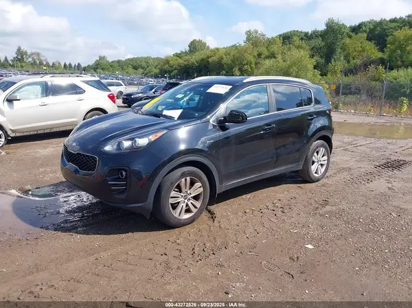 KNDPMCAC6K7603218 2019 KIA SPORTAGE - Image 2