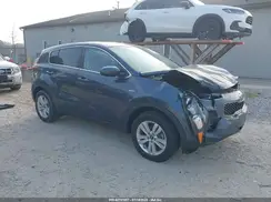 KNDPMCAC6K7619127 2019 KIA SPORTAGE