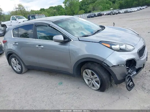 KNDPMCAC6K7624165 2019 KIA SPORTAGE - Image 1