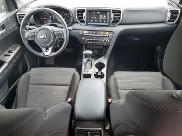 KNDPMCAC6K7627311 2019 KIA SPORTAGE - Image 8