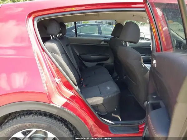 KNDPMCAC6L7643302 2020 KIA SPORTAGE - Image 8