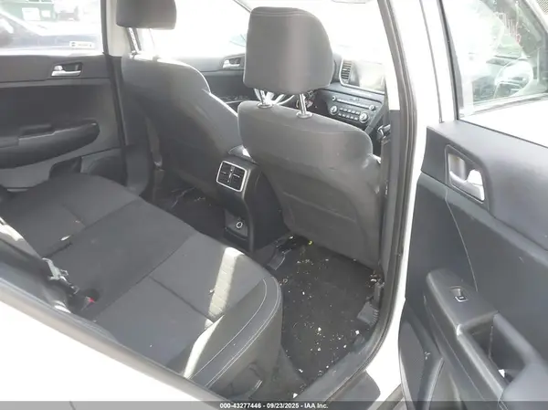 KNDPMCAC6L7650086 2020 KIA SPORTAGE - Image 8