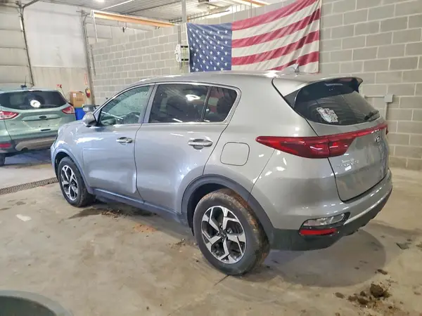 KNDPMCAC6L7689499 2020 KIA SPORTAGE - Image 2