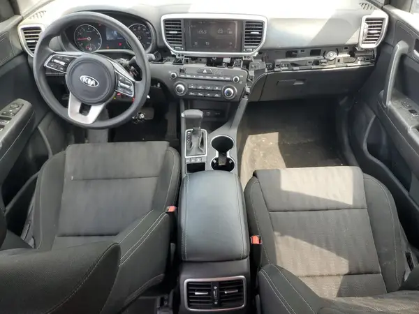 KNDPMCAC6L7739799 2020 KIA SPORTAGE - Image 8