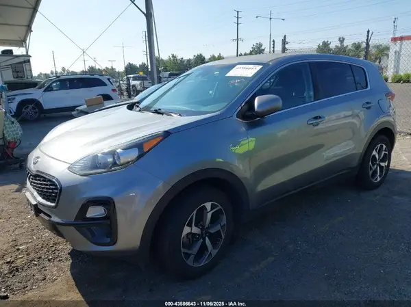 KNDPMCAC6L7739916 2020 KIA SPORTAGE - Image 2