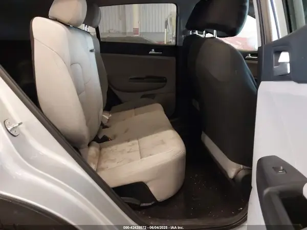 KNDPMCAC6L7799551 2020 KIA SPORTAGE - Image 8