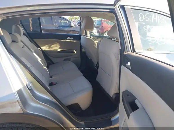 KNDPMCAC6L7802271 2020 KIA SPORTAGE - Image 8