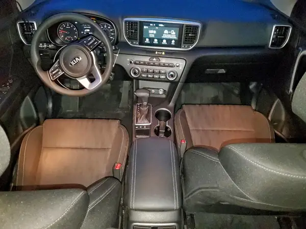 KNDPMCAC6L7804456 2020 KIA SPORTAGE - Image 8