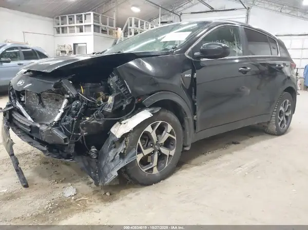KNDPMCAC6L7830975 2020 KIA SPORTAGE - Image 2