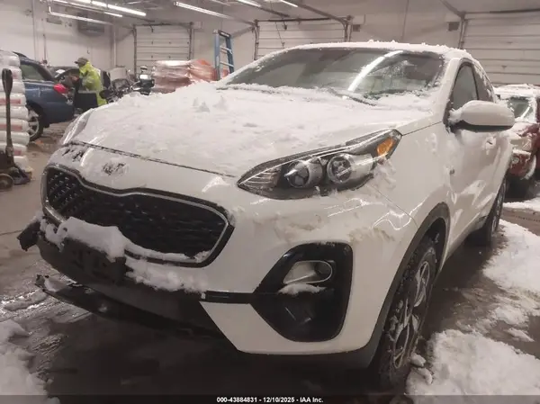 KNDPMCAC6L7839692 2020 KIA SPORTAGE - Image 2