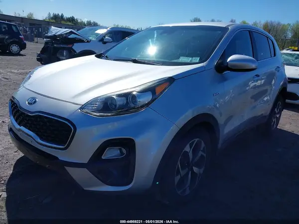 KNDPMCAC6M7880129 2021 KIA SPORTAGE - Image 2