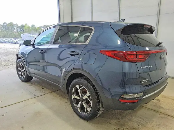 KNDPMCAC6M7896976 2021 KIA SPORTAGE - Image 2