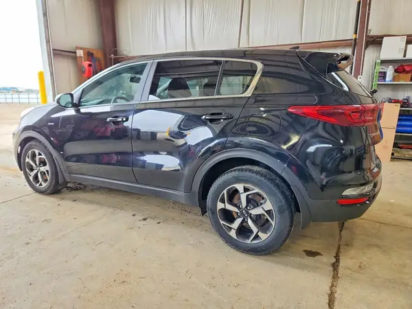 KNDPMCAC6M7911413 2021 KIA SPORTAGE - Image 2