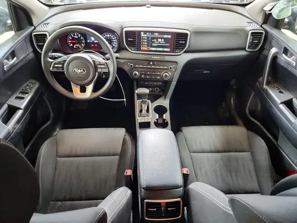KNDPMCAC6M7911413 2021 KIA SPORTAGE - Image 8